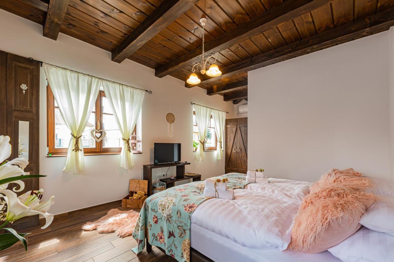 Hotel Boroka Vendeghaz Toalmas Zewnętrze zdjęcie